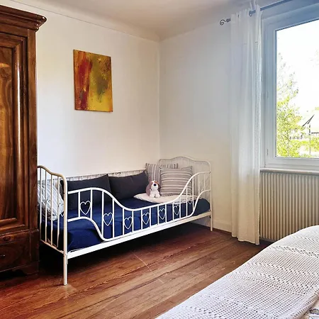 Maison d'hôtes Havre de paix superbe 70m2 au calme, proche du Parlement européen
