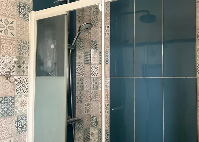 Havre De Paix Superbe 70m2 Au Calme, Proche Du Parlement Europeen 4*