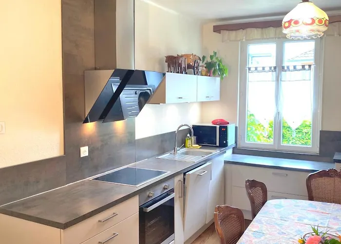 Havre De Paix Superbe 70m2 Au Calme, Proche Du Parlement Europeen 4*