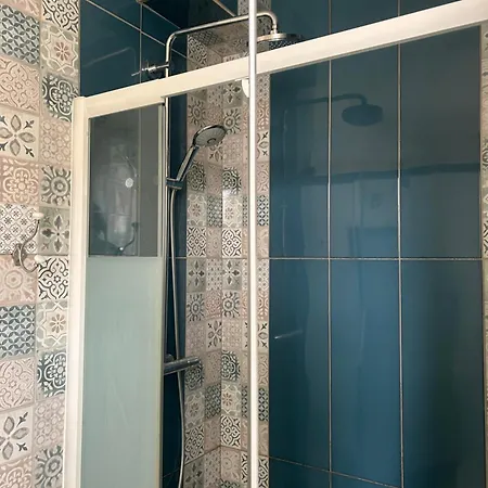 Havre De Paix Superbe 70m2 Au Calme, Proche Du Parlement Europeen 4*